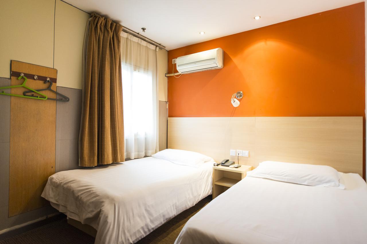 Motel Chongqing Jiefangbai Hongyadong Pedestrian Street Extérieur photo