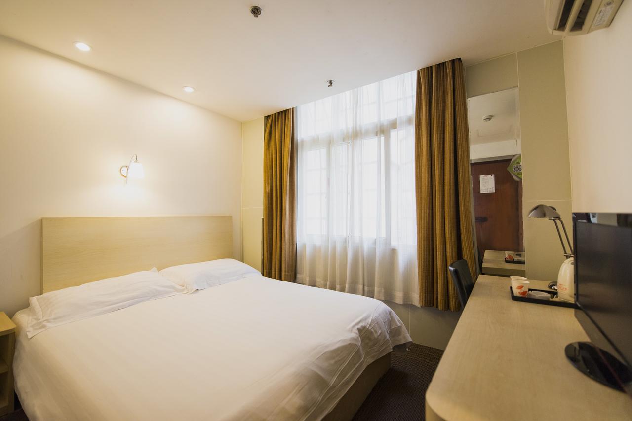Motel Chongqing Jiefangbai Hongyadong Pedestrian Street Extérieur photo