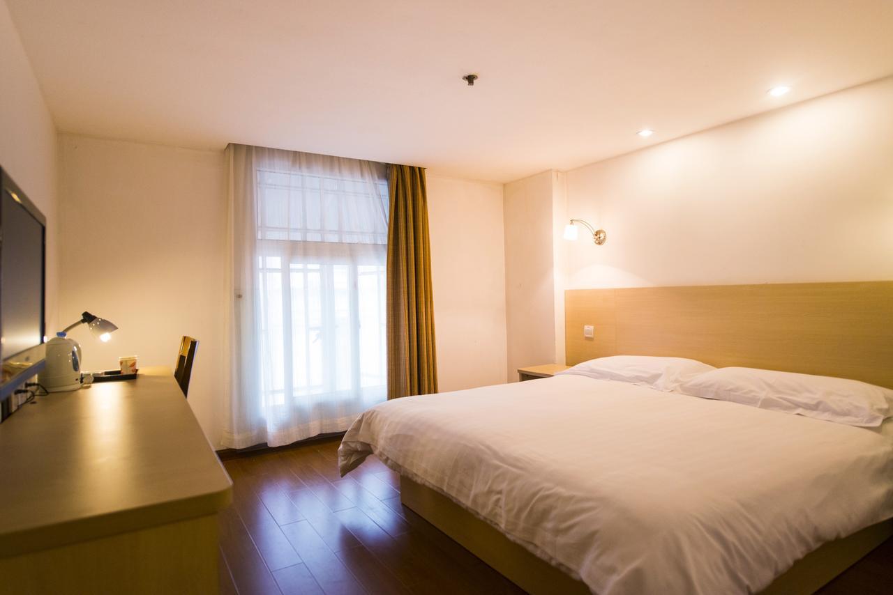 Motel Chongqing Jiefangbai Hongyadong Pedestrian Street Extérieur photo